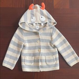 GAP Gray and Cream Knit Cardigan